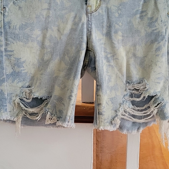 AMERICAN EAGLE OUTFITTERS Super Stretch Distressed Denim Jeans Size 6 - Picture 6 of 7